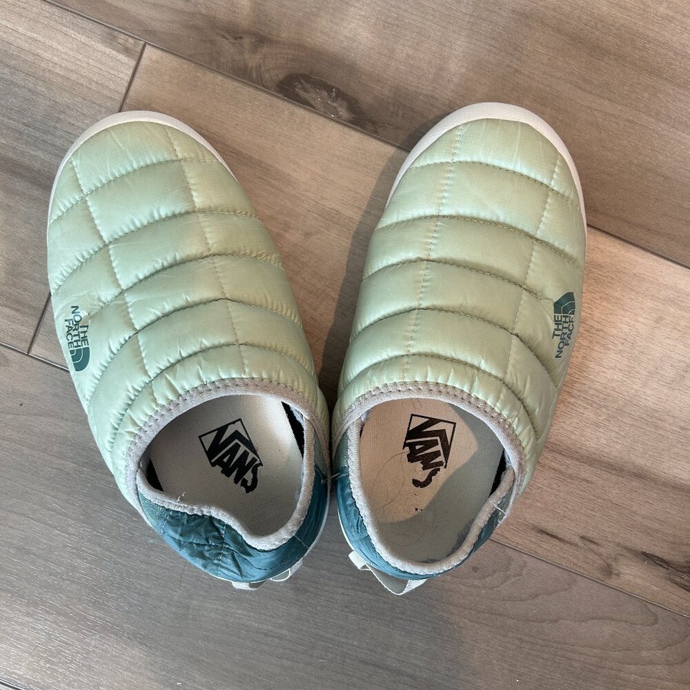 NorthFace Thermoball Shoes